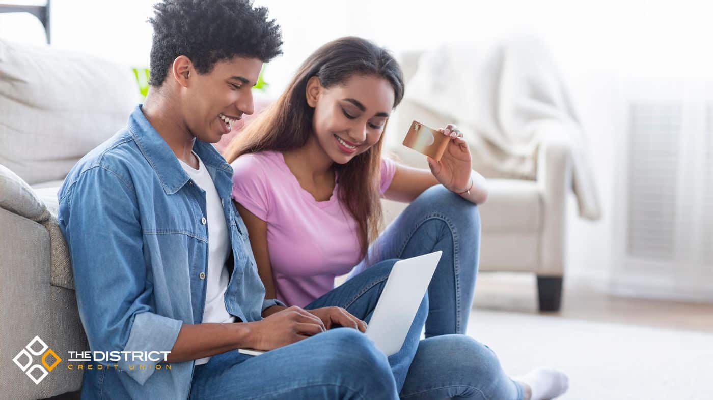 Four Ways Aurora Seniors Can Start Building Credit Now